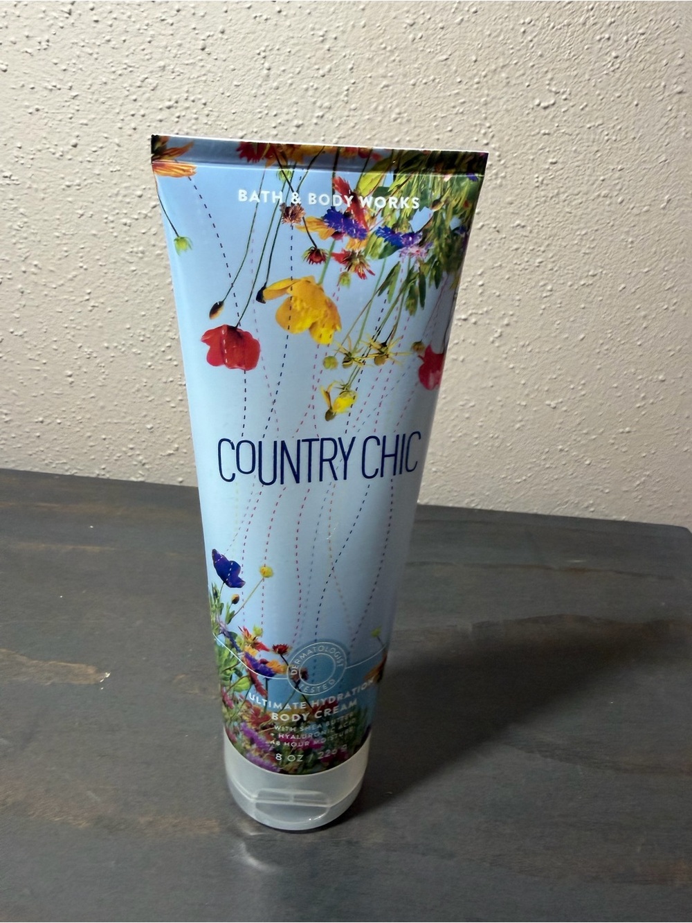 Bath & Body Works Country Chic Body Cream - NWT